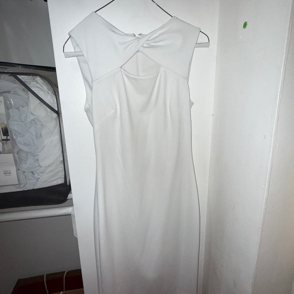 Ralph Lauren Elegant White Sleeveless Dress